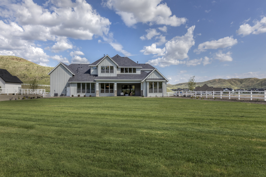 AwardWinning Homes in Dry Creek Ranch